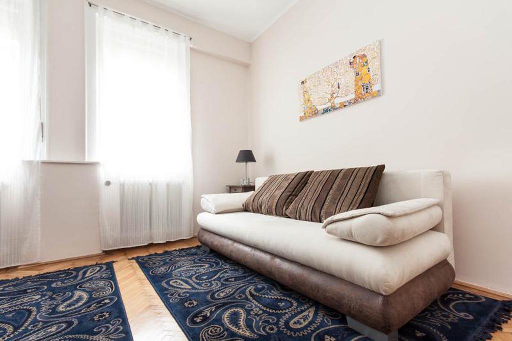 Home Away Apartment บูดาเปสต์ ห้อง รูปภาพ